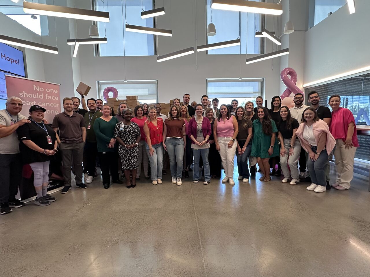 Over 300 Hope Kits were packed by US + Latin America team members in support of the National Breast Cancer Foundation. 