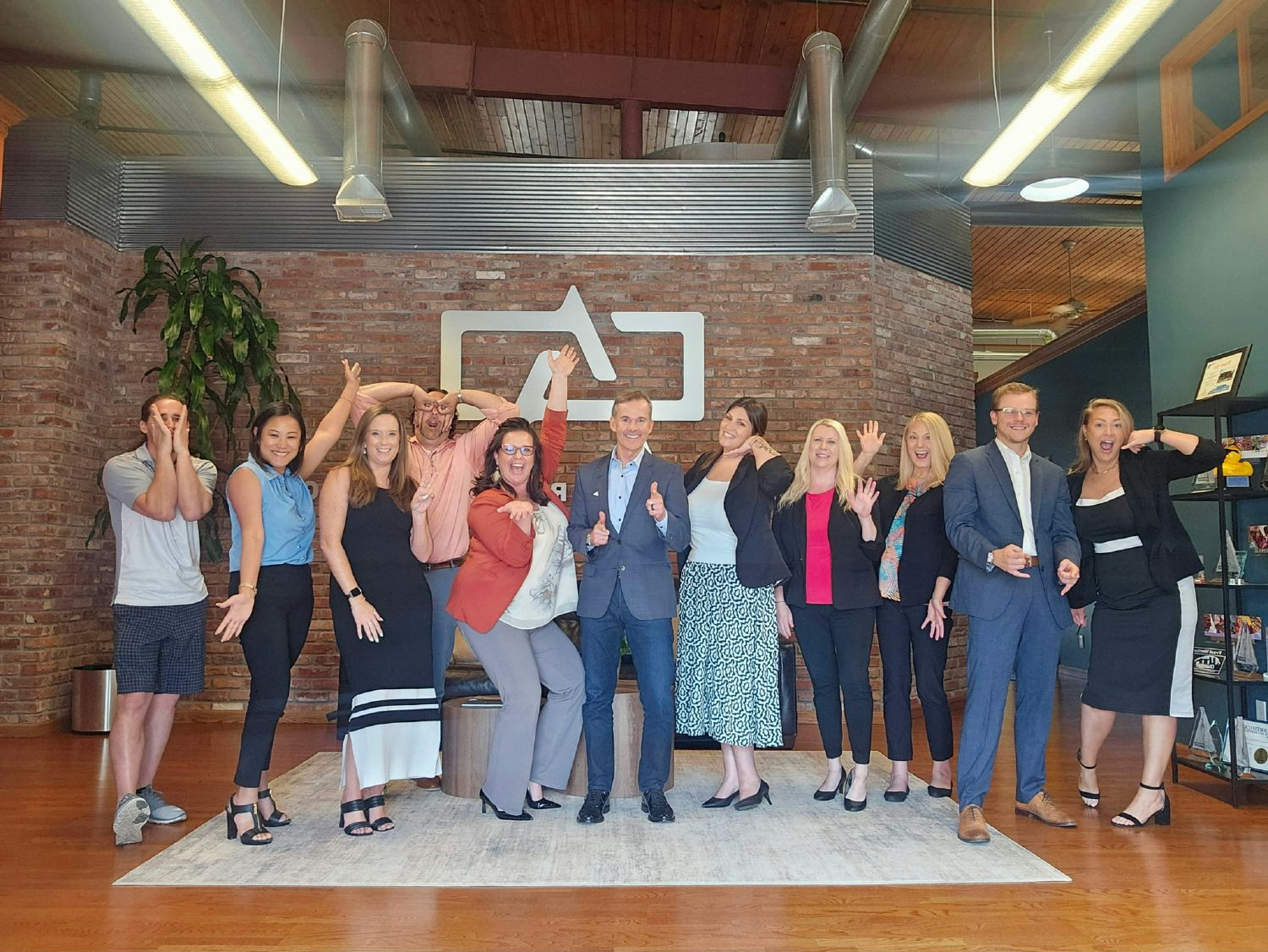 CEO Kevin Jones visited our Peoria, IL market, spending time with the team, having fun, and strengthening connections.