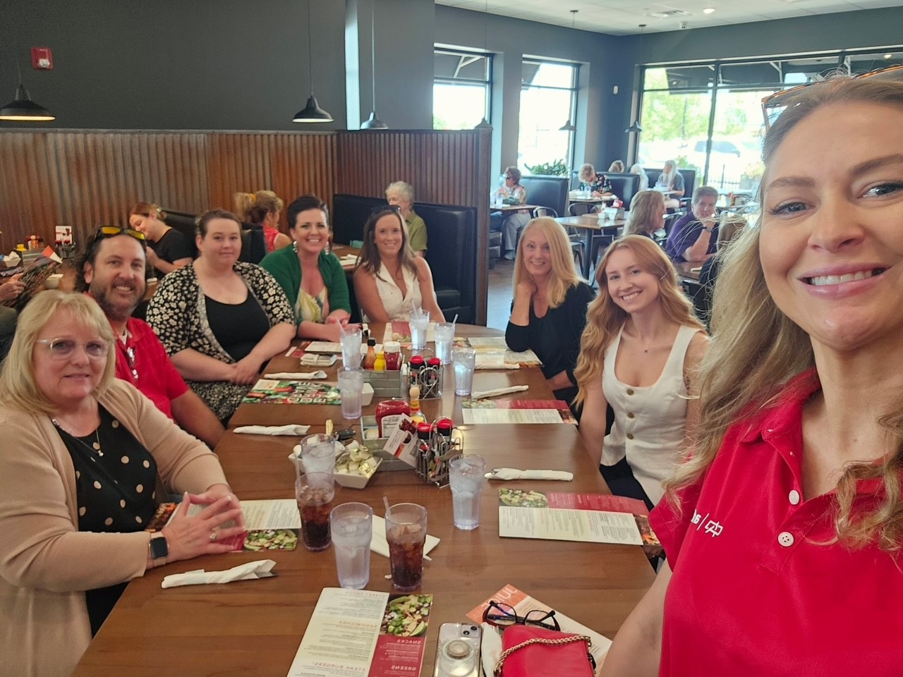 Team members from our Peoria, Illinois market stopping for lunch during their in-office sales competition. 