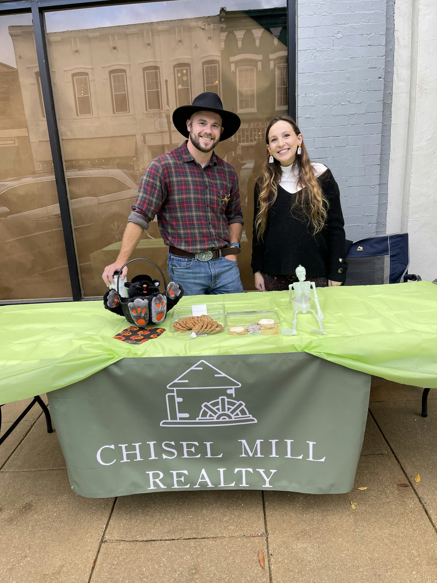 Chisel Mill volunteer at Newnan Halloween event 