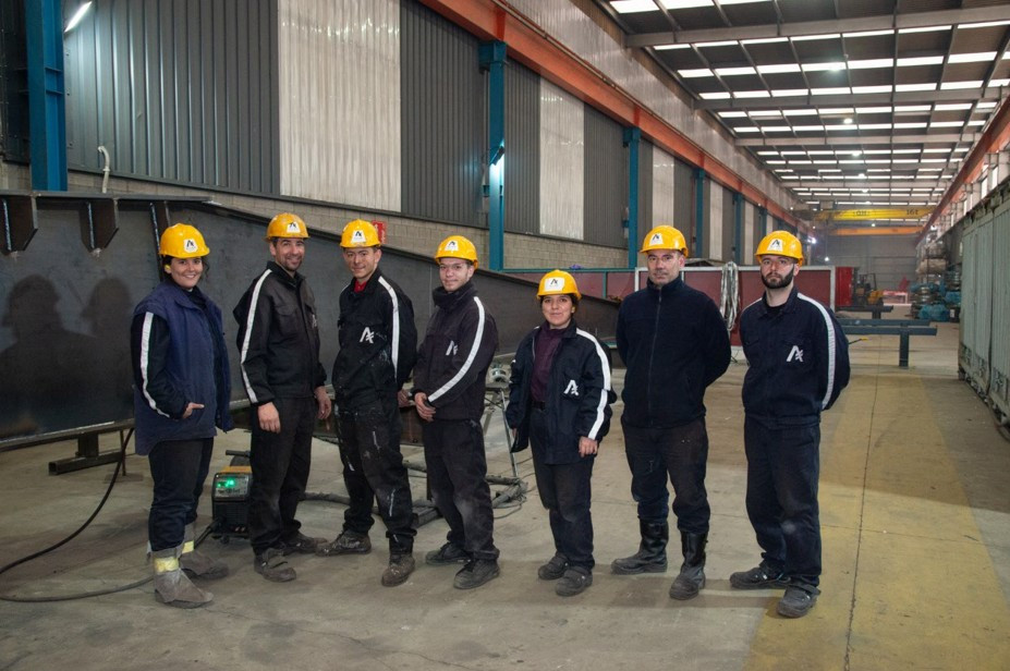 Meet the powerhouse behind our Spain manufacturing facility! We couldn't do what we do without our teams.