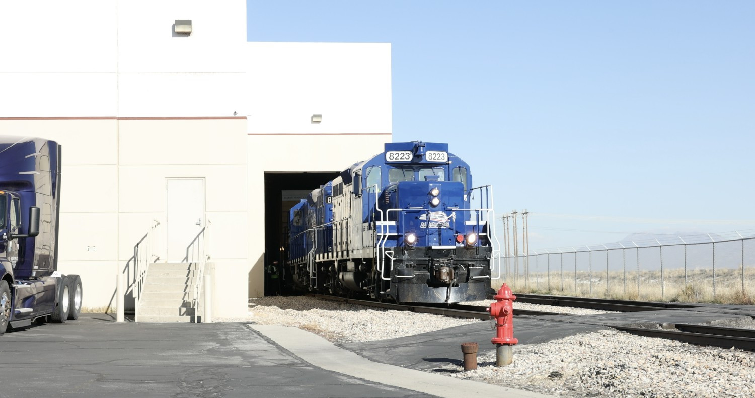 At Anchor 3PL, we’re proud to ship smarter and cleaner. One example is the train that regularly leaves our Salt Lake Cit