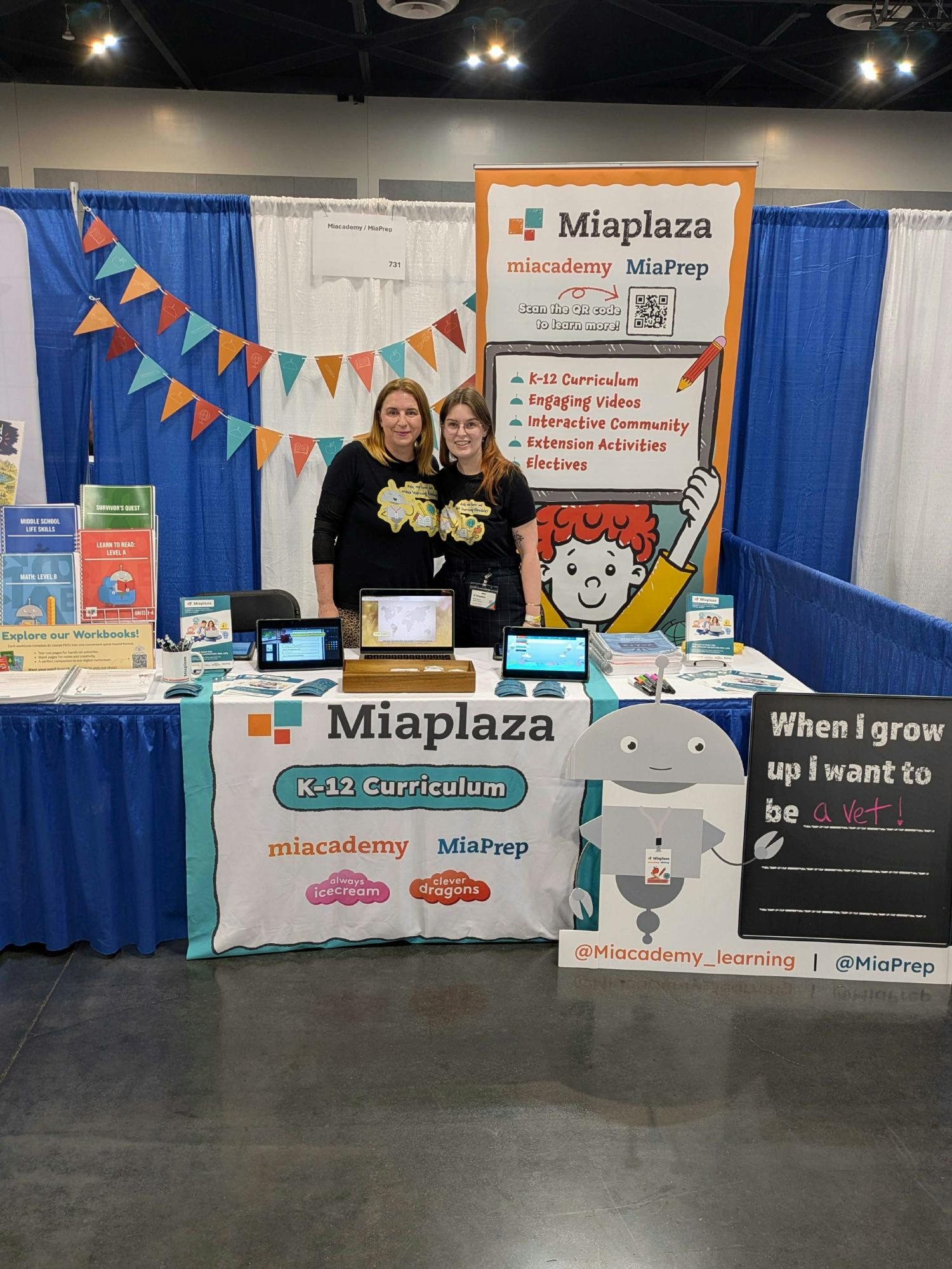 These conventions were a great opportunity for team members to meet, and for customers to get more information!
