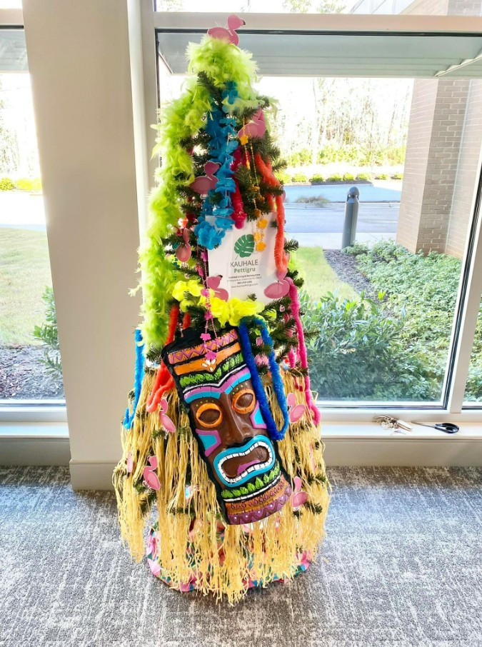 Our Kauhale Health themed tree made by the employees at Kauhale Health Pettigru.