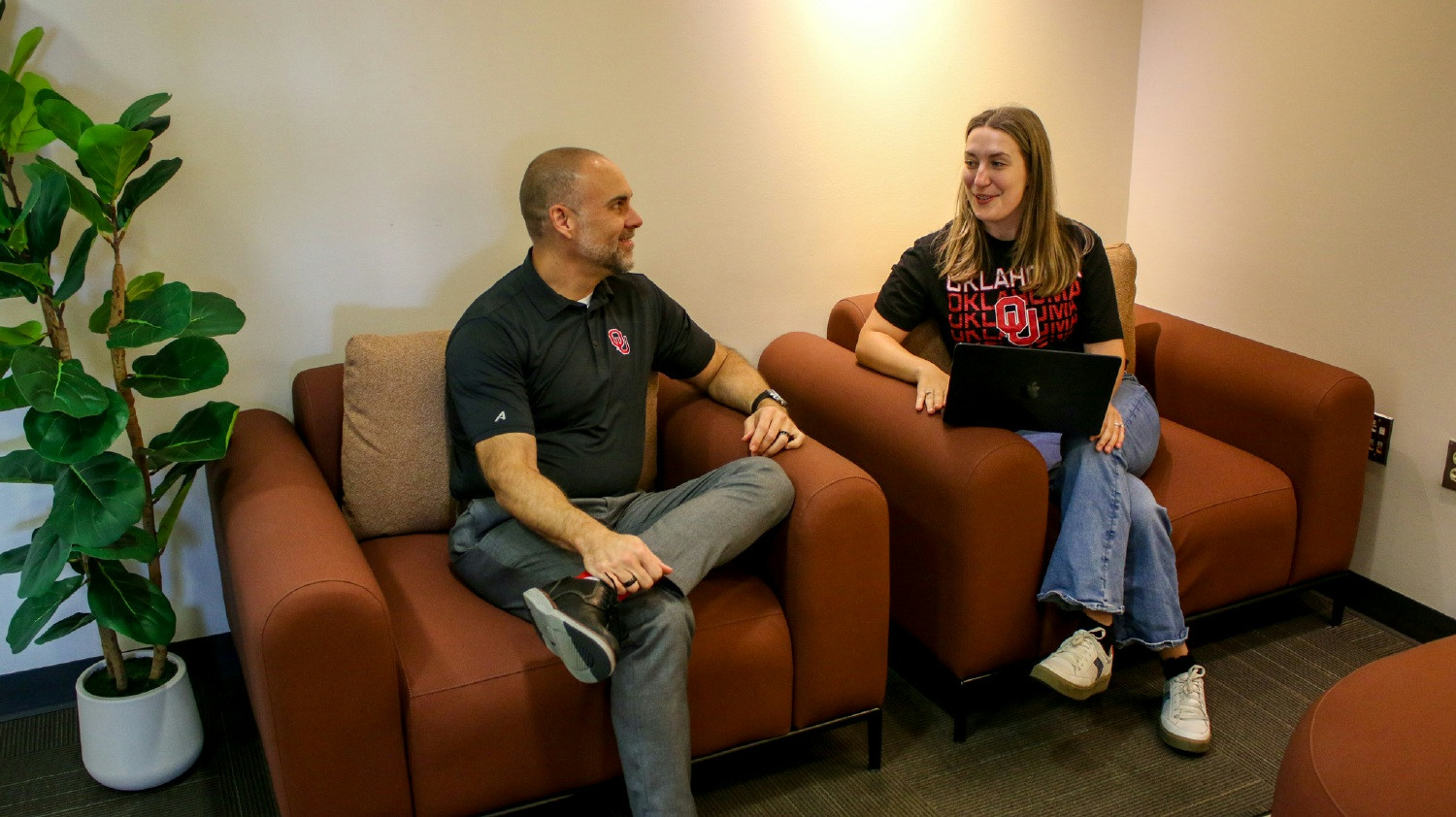 Our new office lounge promotes collaboration in comfortable spaces. 