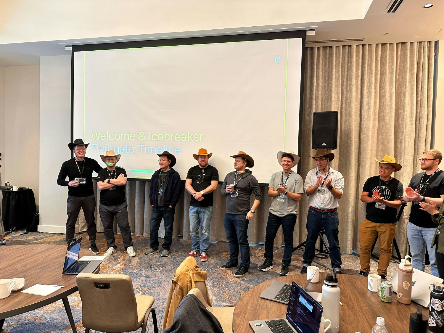 Six years of trust, teamwork, and trailblazing. Recognizing Gators celebrating their 5 year anniversary.