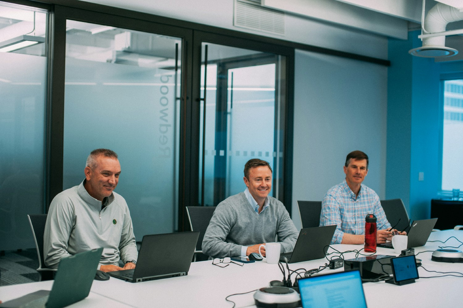 Effective leadership starts with open dialogue and strong teamwork at Banyan Software. 