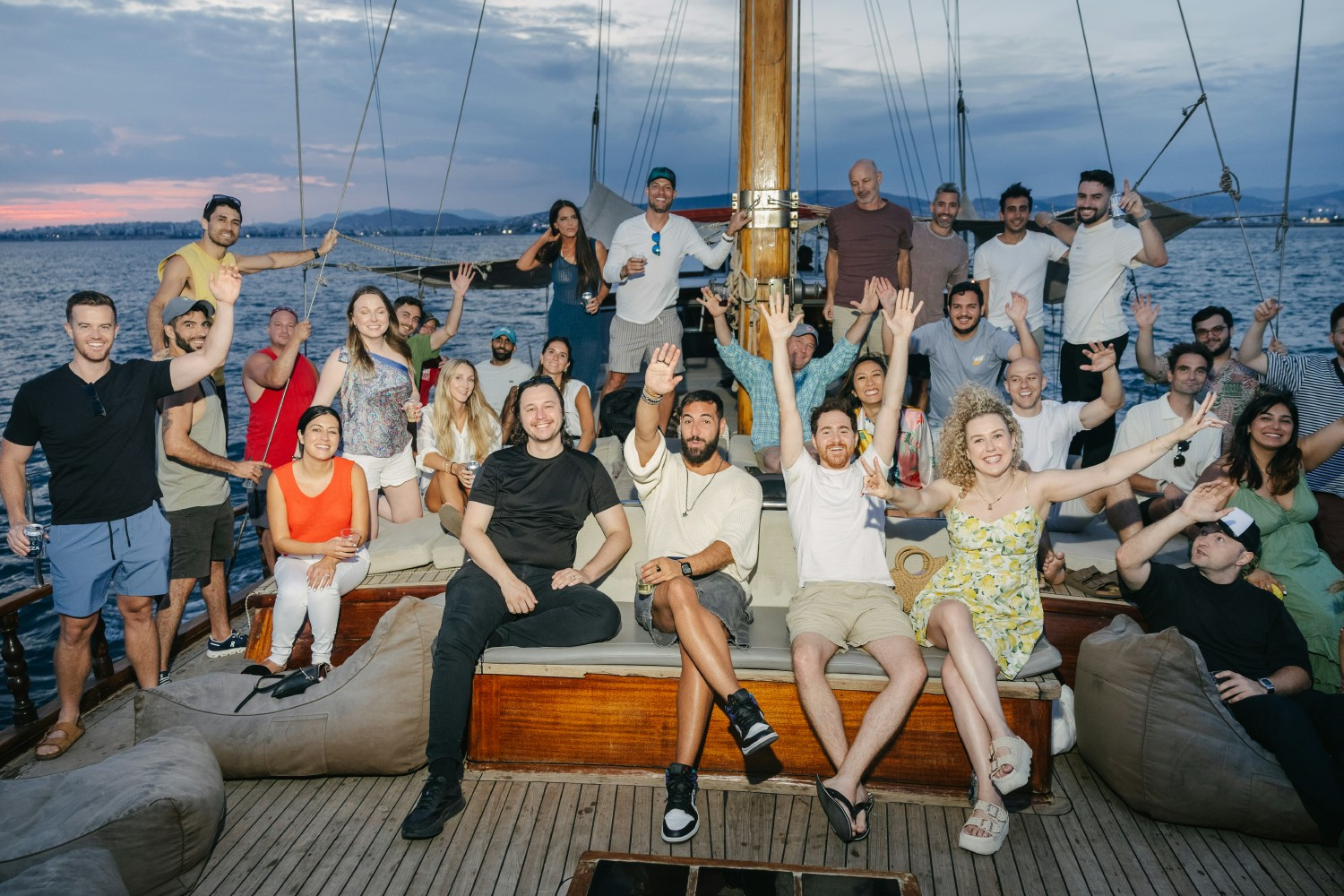 An Unframe boat party