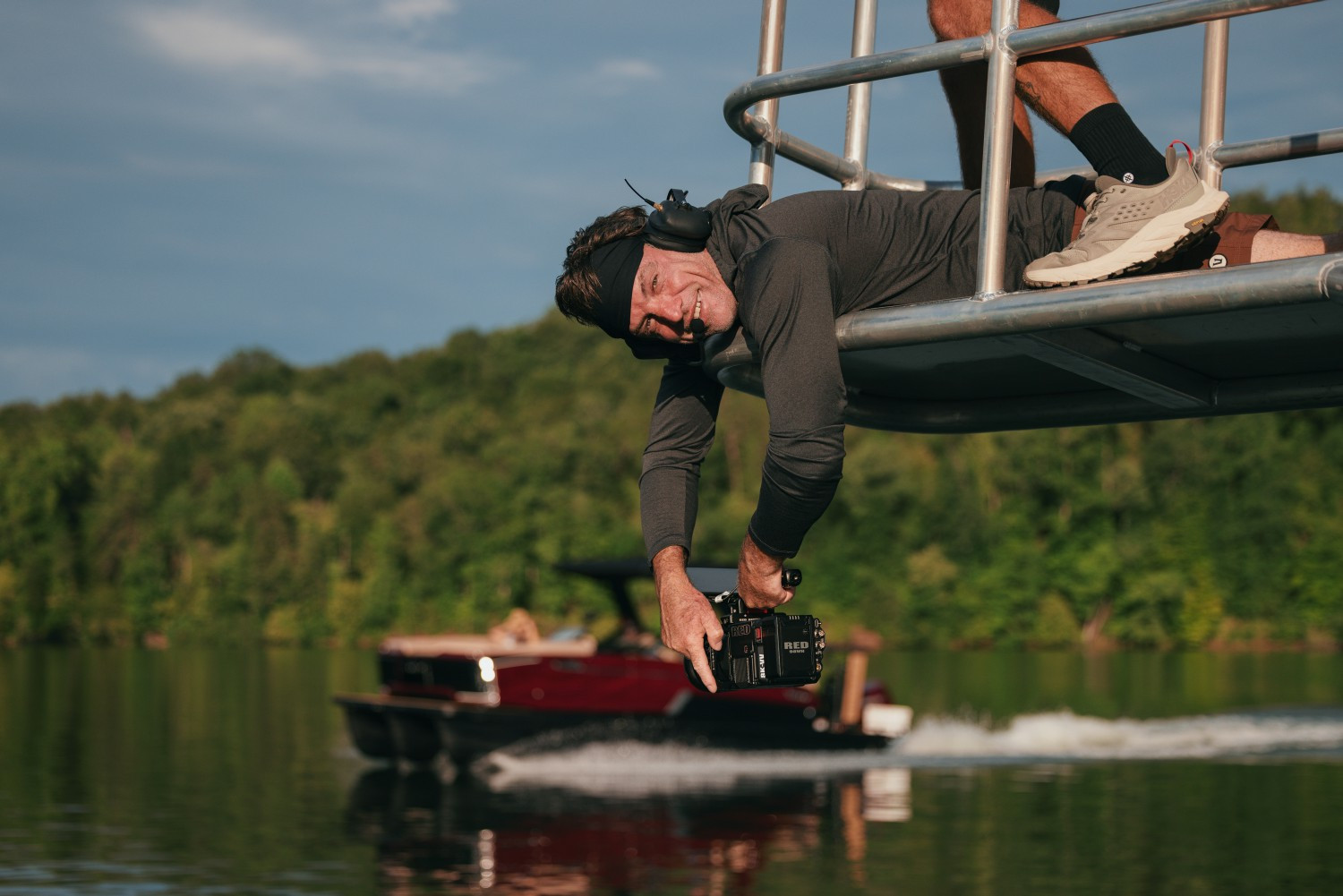 We know boating. We've spent more than 17,000 hours on the water, working alongside top industry brands.